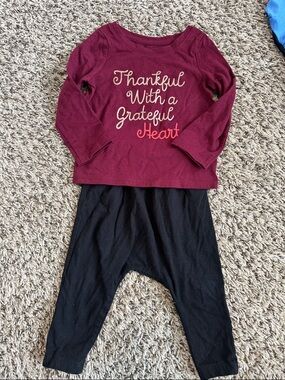 Maroon "Thankful With a Grateful Heart" Top with Black Leggings Set